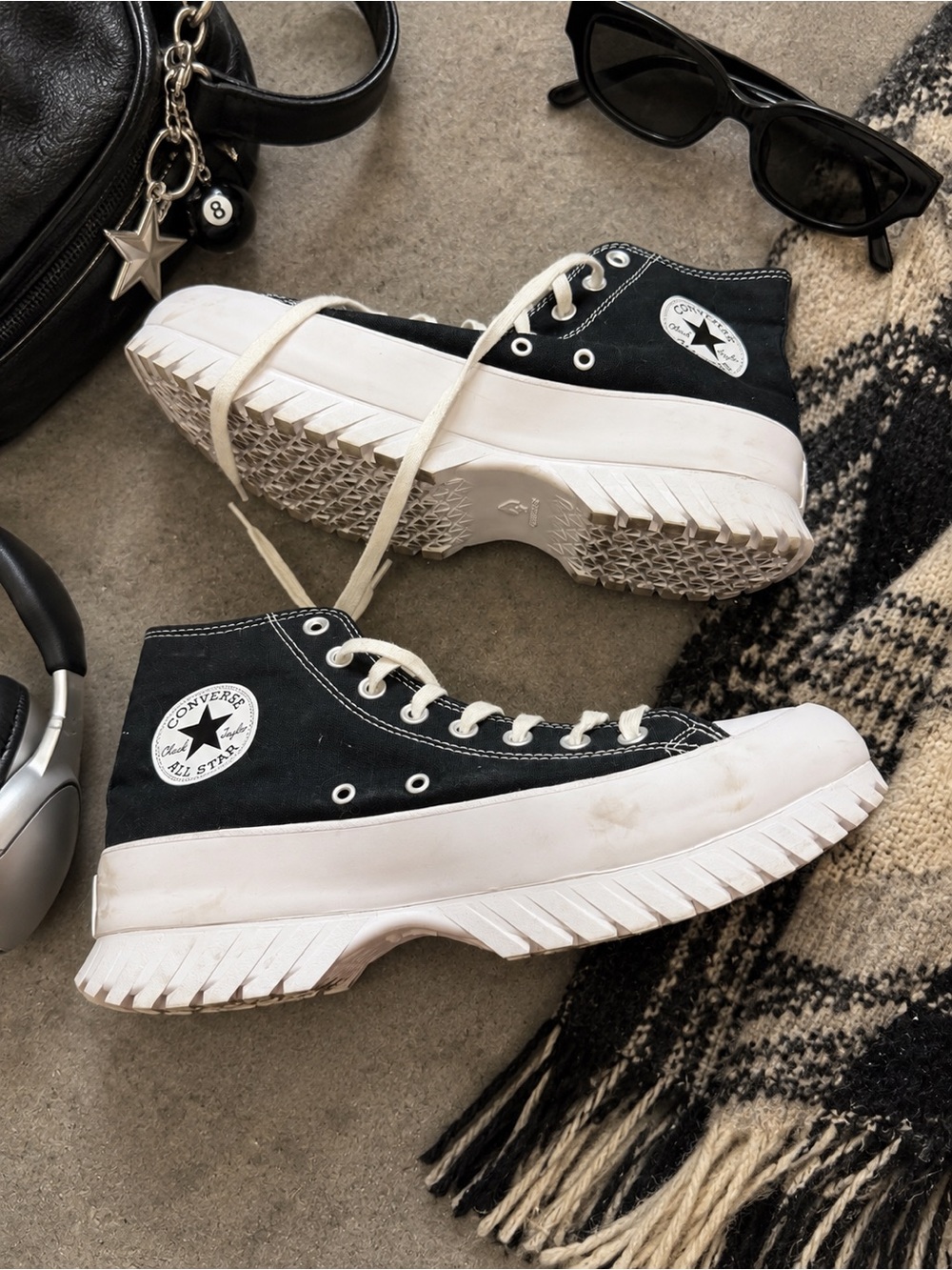 Converse Run Star Hike Black White Platform High Top Sneakers Women’s 11.5
